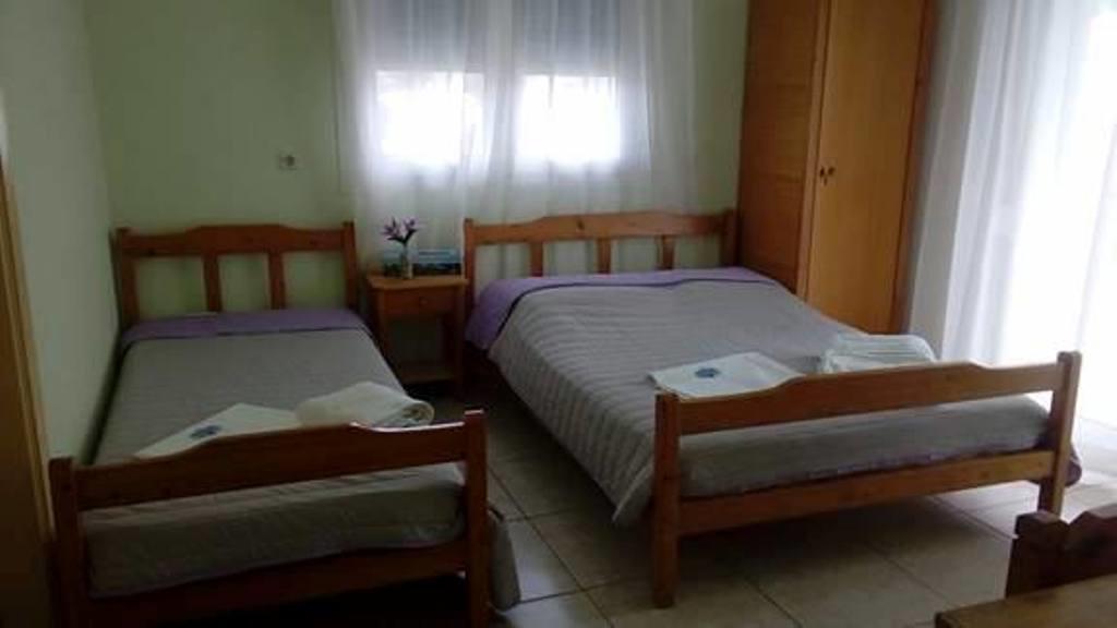 To Giouli Hotel Volos Eksteriør billede